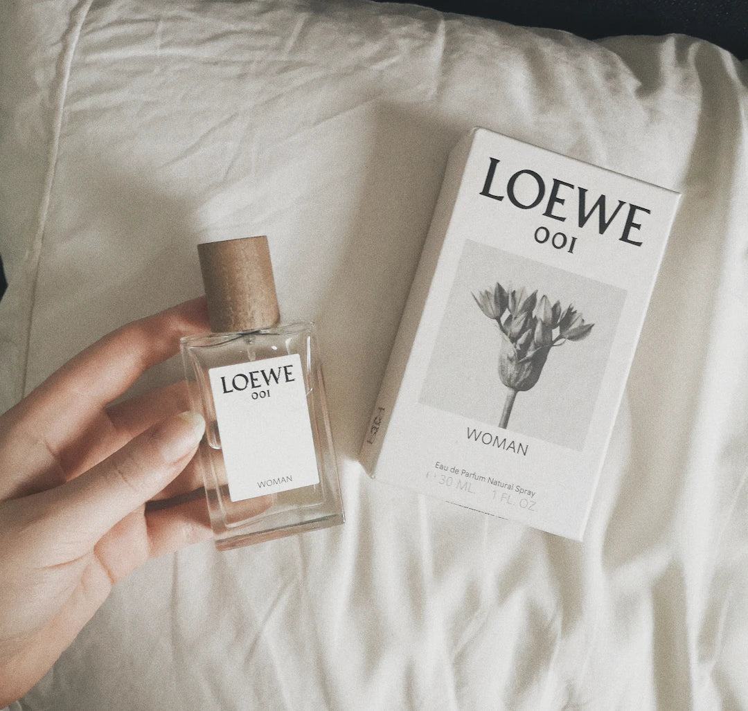 How to Choose Your Base Notes for Fragrance Layering