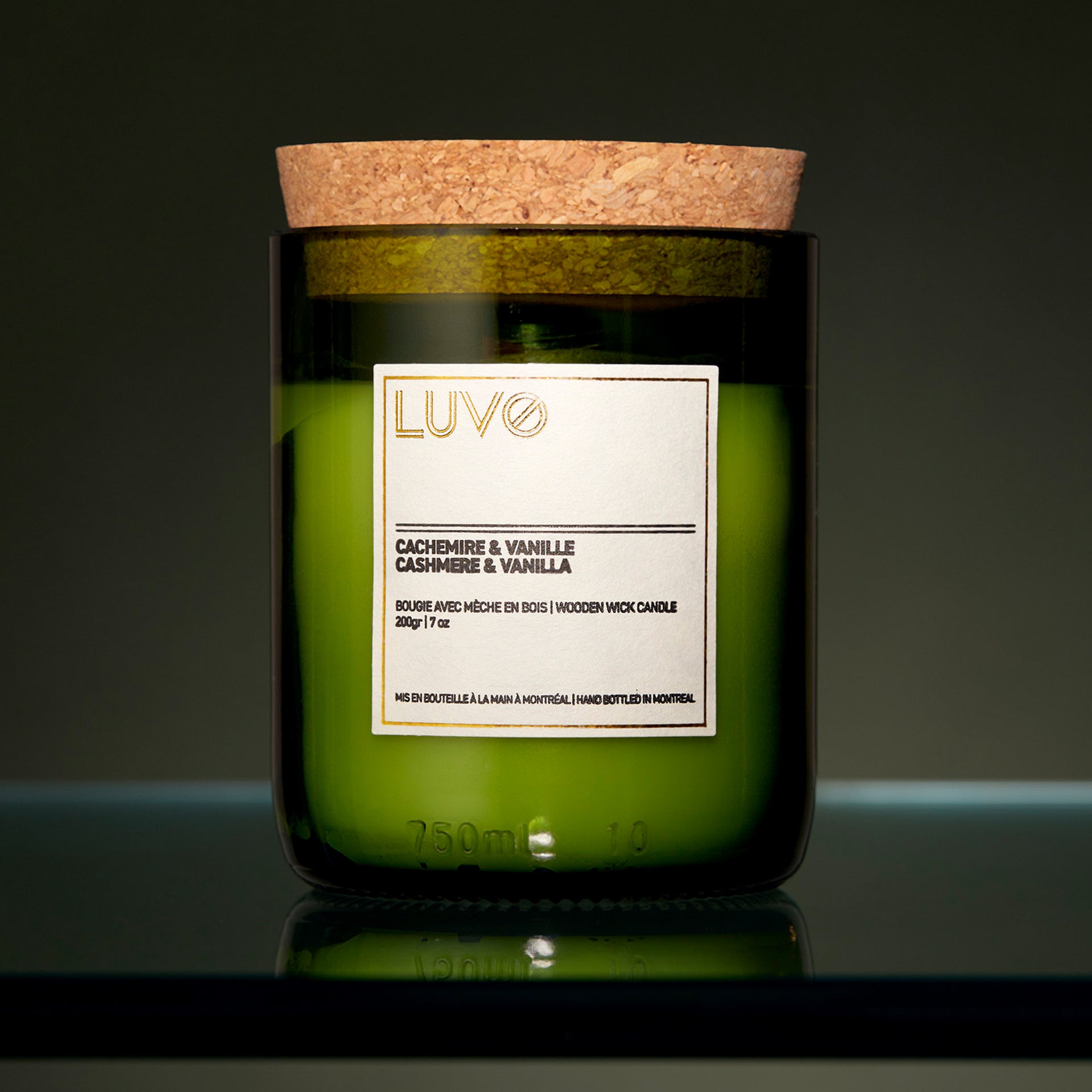 Cashemere & Vanilla Wooden Wick Scented Candle - LUVO Candles | Bougies