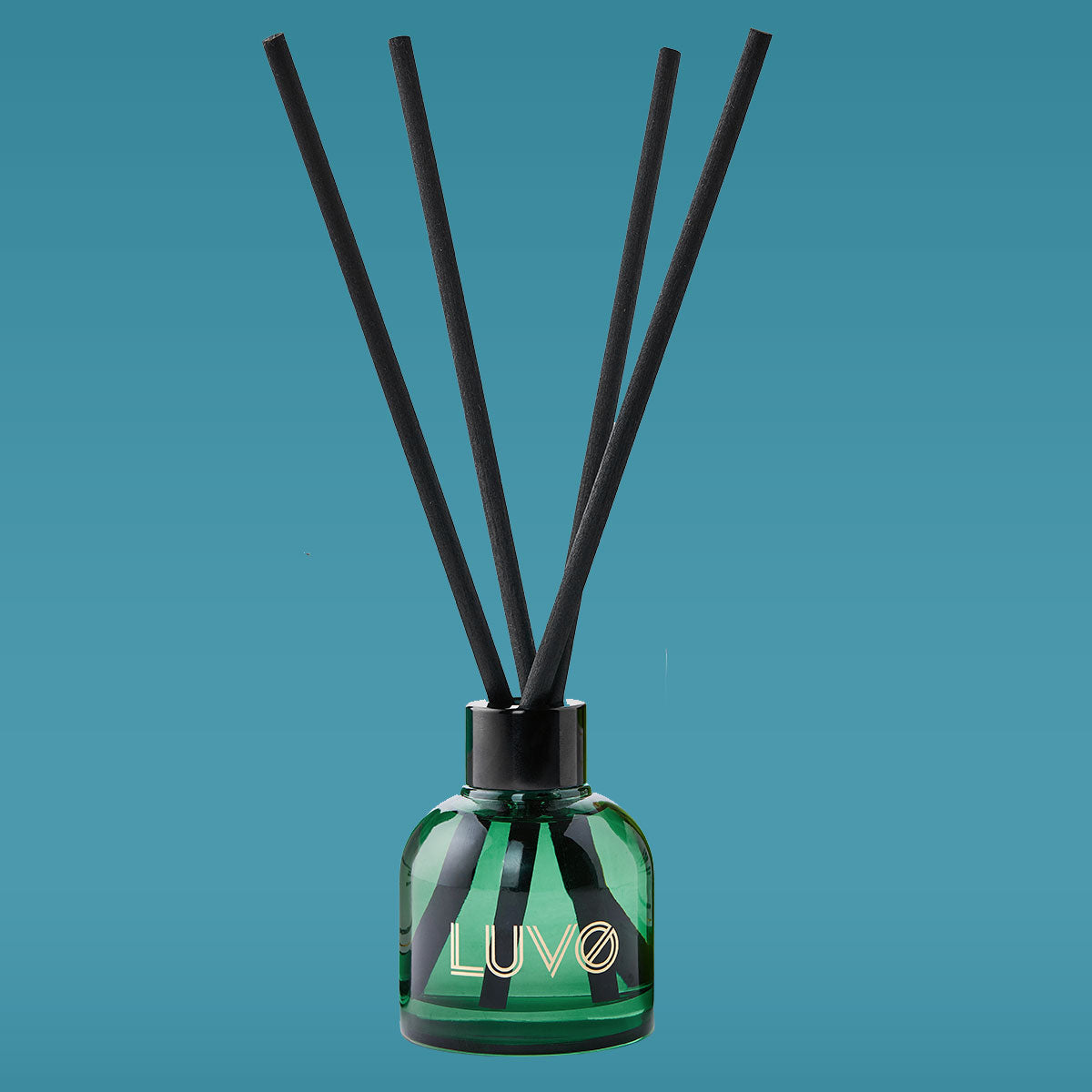 Juniper & Balsam Spruce Reed Diffuser handmade in Montreal - LUVO Candles | Bougies